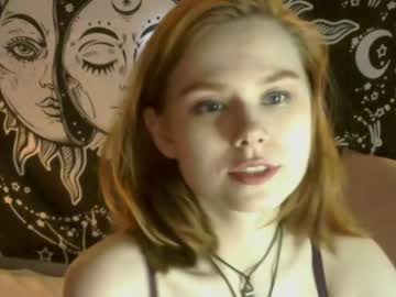 girl Sex Cam Older Woman with caiseygrace