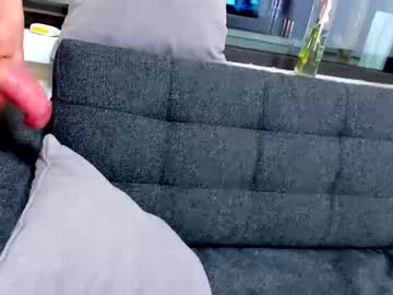 couple
        newbarbie69 cam image #120273