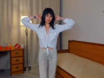 girl
        leilaford cam image #174886