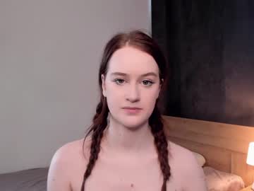 girl
        beatrixdurow cam image #176426