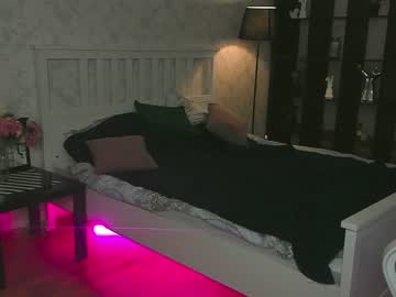 girl
        vivi___s cam image #103993