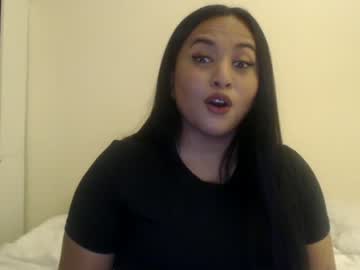 girl
        iamplutonianlust cam image #33920