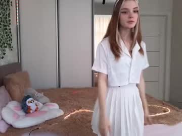 girl
        cyberslime cam image #123337