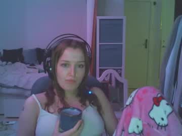 girl
        exy_ cam image #218911