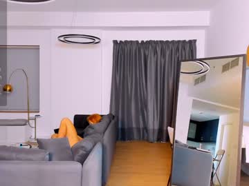 girl
        sonya__redhead cam image #199396
