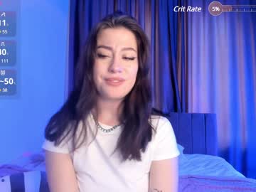 girl
        ella_wisee cam image #218763