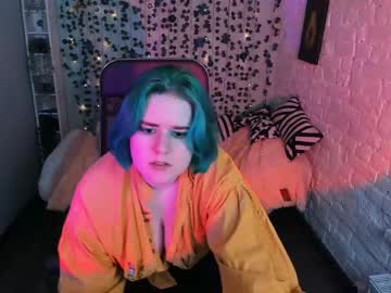 girl
        phodreny_ cam image #142887
