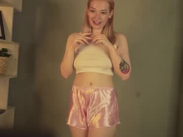 girl
        anna_breach cam image #97474