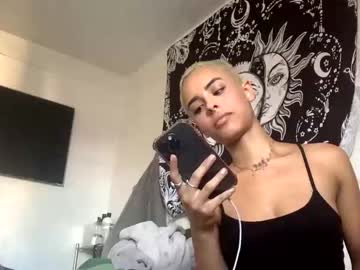 girl
        fxrbiddenfruitt cam image #115763