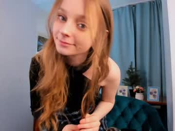 girl
        clianarane cam image #65059