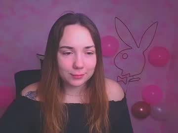girl
        elma__ cam image #236057