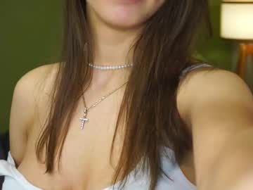 girl
        elswythferran cam image #242667