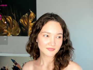 girl
        leilagossage cam image #187879