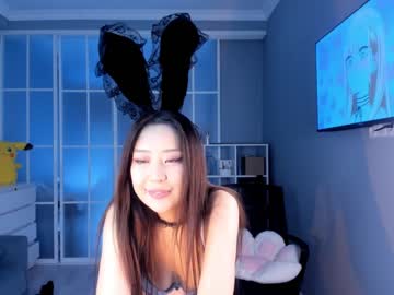 girl
        mikishine cam image #90476