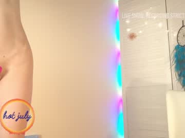 girl
        hot_july cam image #79536