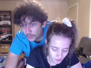 couple
        blue_eyed_lightskin cam image #25583