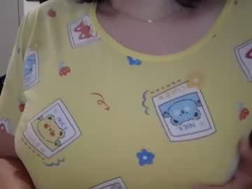 girl
        shir_ cam image #99956