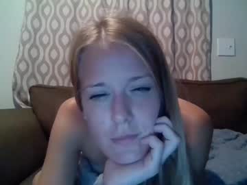 girl
        brittx00x cam image #107139