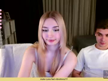 couple
        lovelypeachs cam image #163613