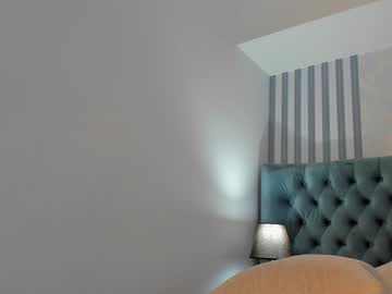 girl
        amandabev cam image #179829
