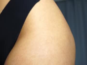 girl
        cassandra_diaz cam image #140472