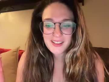 girl
        baby_girl_sub cam image #141912