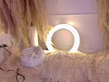 girl Sex Cam Older Woman with grayce_blossoms24
