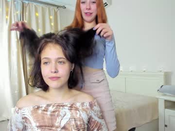 girl
        adriana_hill cam image #23527
