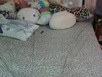 couple
        xandrawr cam image #203124
