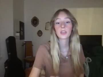 girl
        sugahbunny cam image #22680