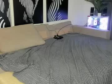 couple Sex Cam Older Woman with sexy_show0