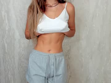 girl
        foxy_jennifer cam image #124923
