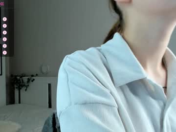 girl
        marianhallsted cam image #210739
