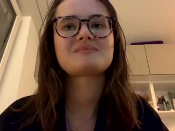 girl
        ninanalubov cam image #7293