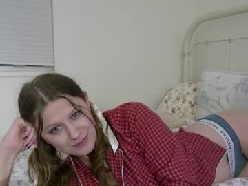 girl Sex Cam Older Woman with clementinecult