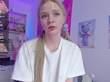 girl
        pussyboy_meow cam image #241344