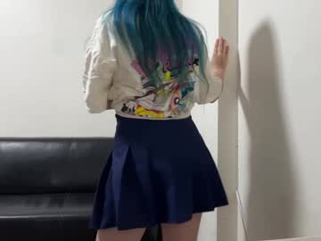 girl
        bubble_b00 cam image #225752