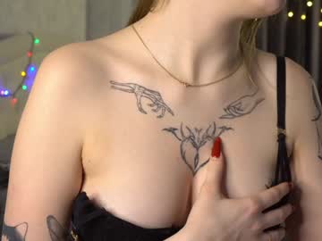 girl
        blondrivera cam image #222499