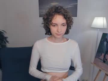 girl Sex Cam Older Woman with cutee_curls