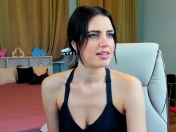 girl
        mia_ree cam image #55381