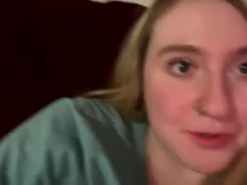 girl
        vanillapuddingpie cam image #205267