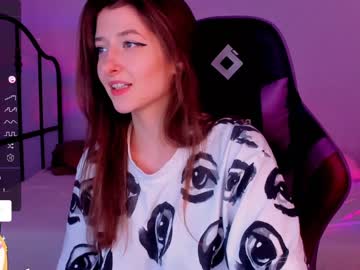 girl
        vvednesday cam image #36598
