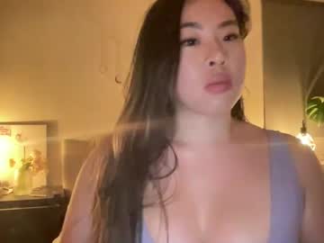 girl
        laurieleexo cam image #257125