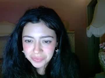 girl
        savina_jade cam image #227825
