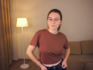 girl
        odelynaclay cam image #203259