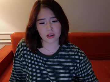 girl
        ki_mi cam image #202090