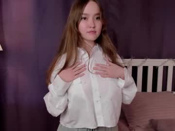 girl
        taitappling cam image #178302