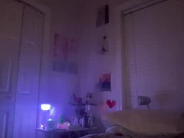 girl
        prettykitten123 cam image #205810