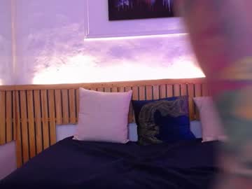 girl
        rosse__milf cam image #193135