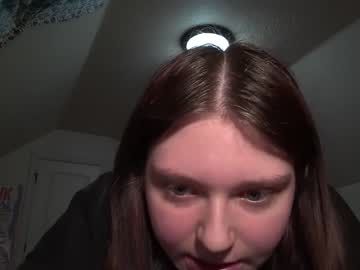 girl
        astridbaker69 cam image #144606